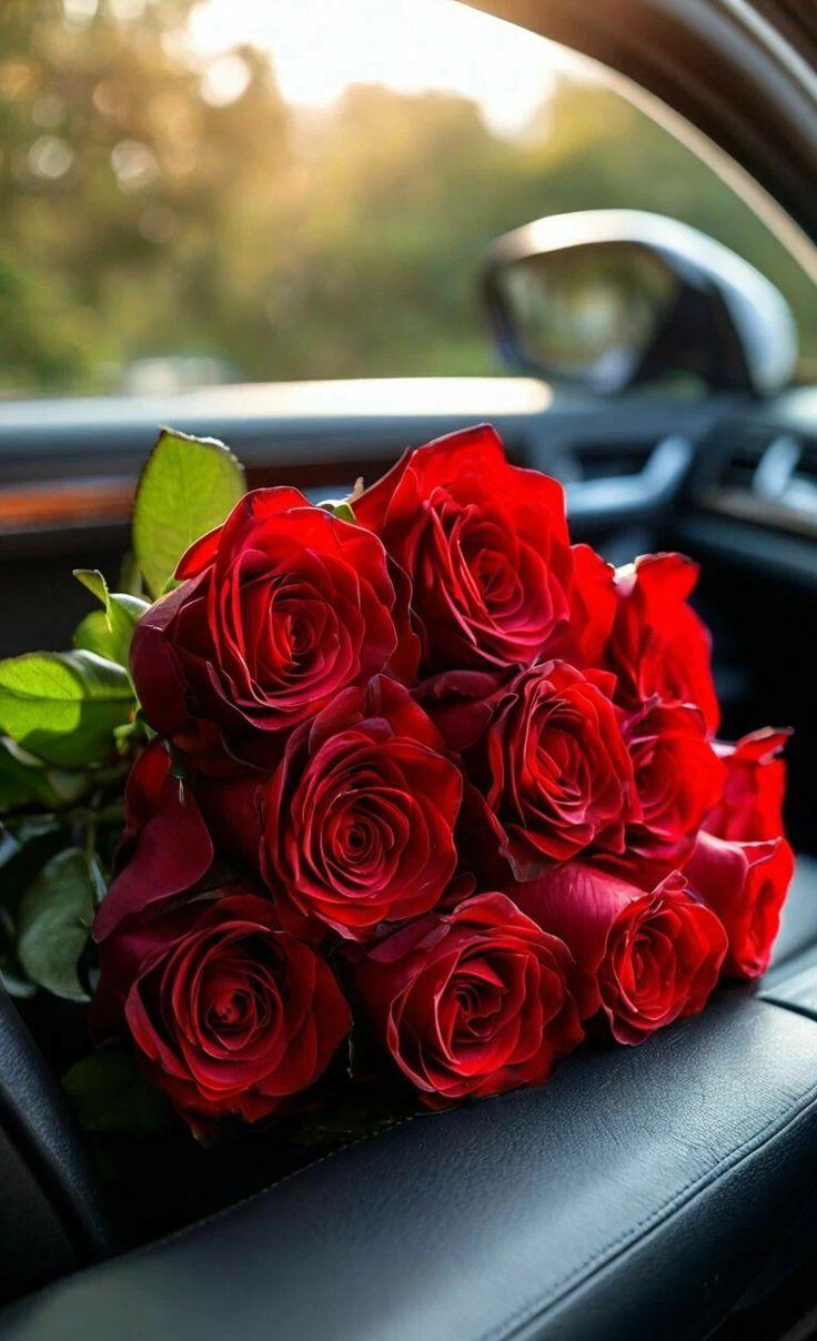 GentleWaveCluster workshop space where corporate flower arrangements are designed and prepared for business delivery